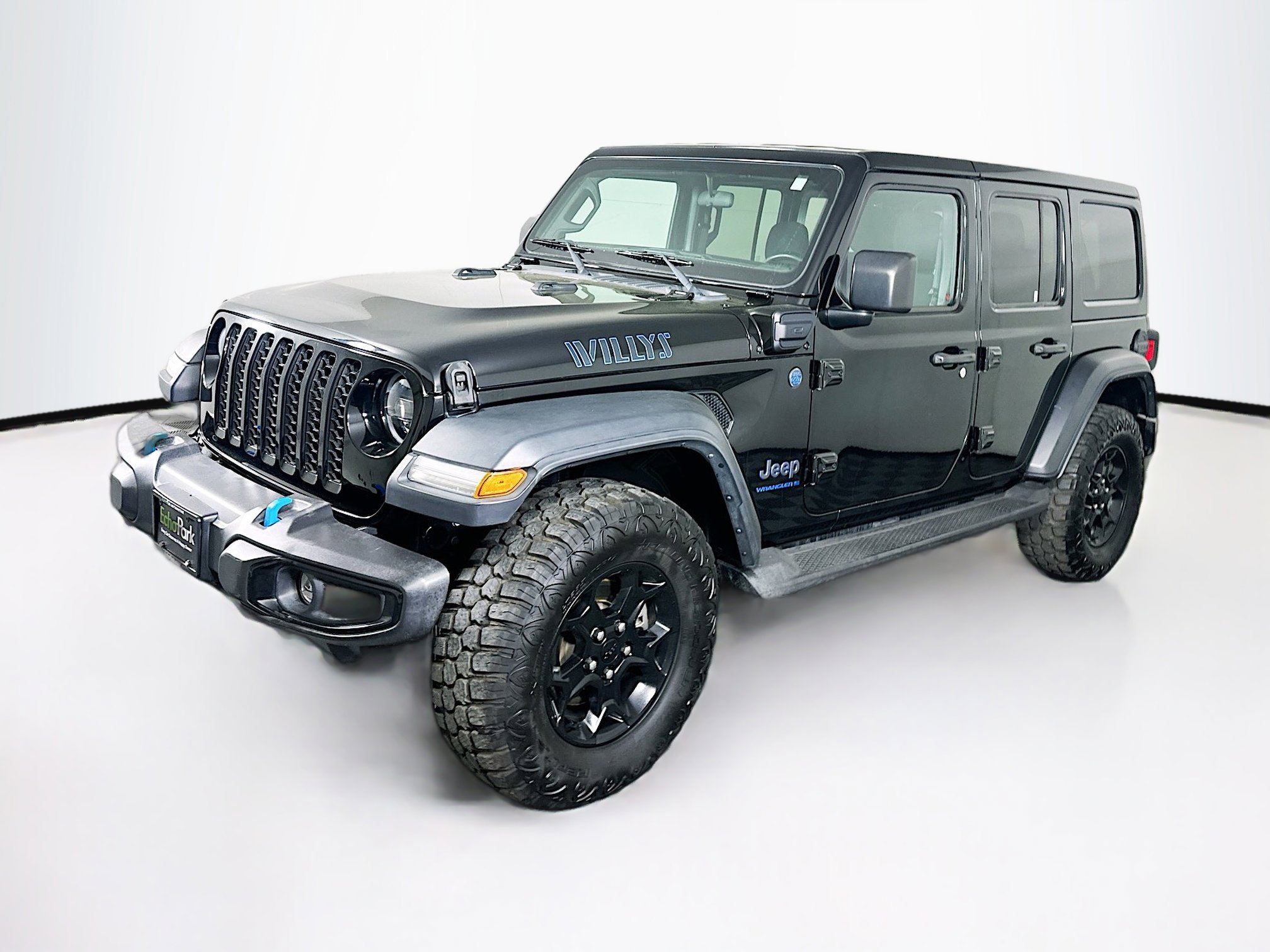 Used 2023 Jeep Wrangler Unlimited w/ Convenience Group image 3