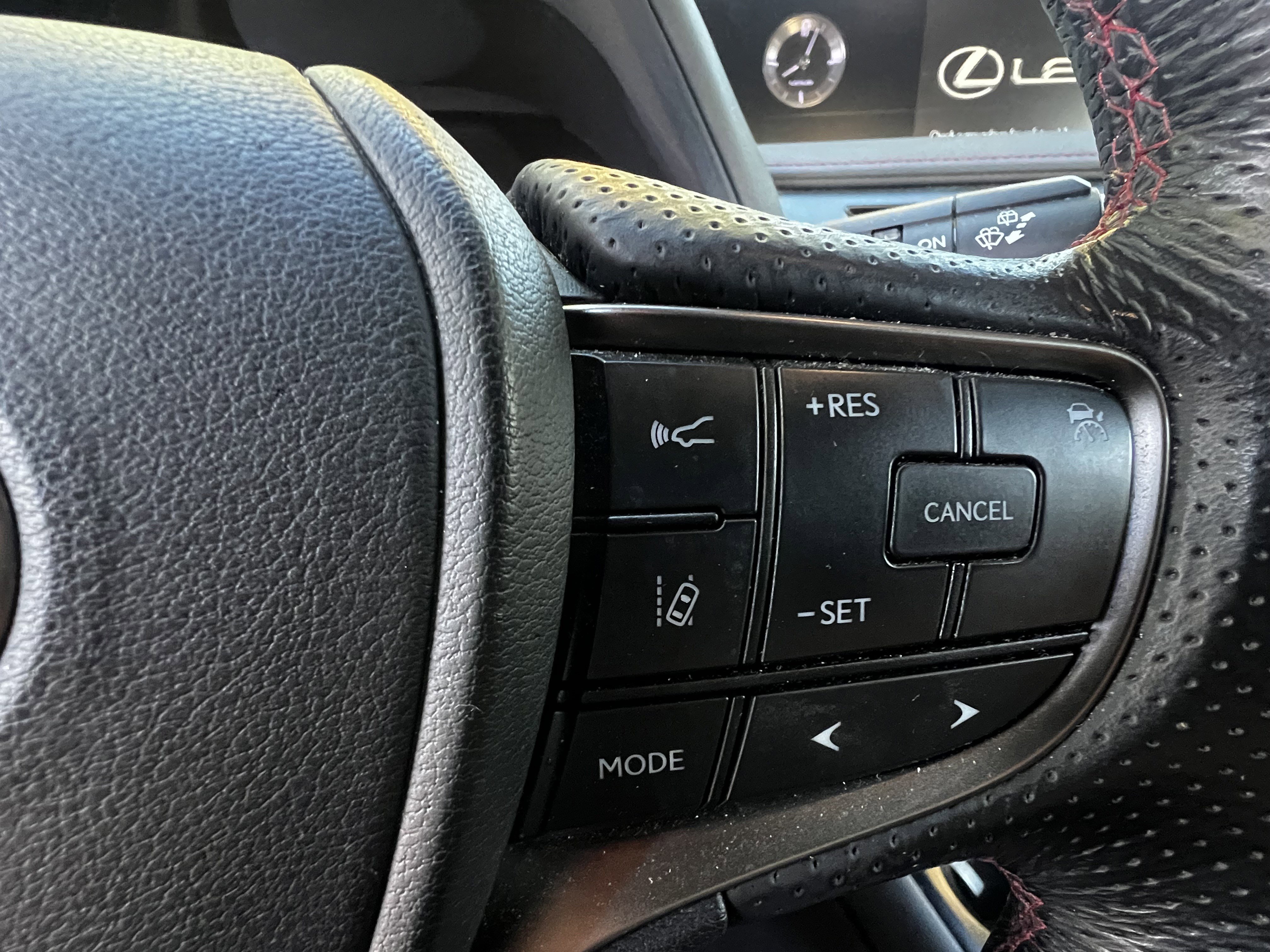 Used 2019 Lexus UX 200 F Sport w/ F Sport Premium Package image 20