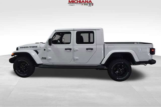 New 2025 Jeep Gladiator Sport