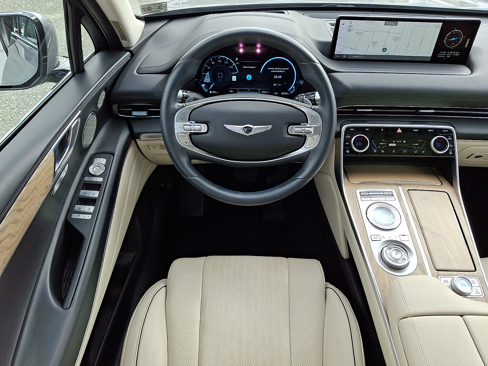 Used 2022 Genesis GV80 2.5T w/ Prestige Package 04 AWD/4WD image 12
