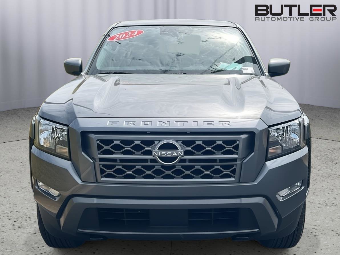 Used 2024 Nissan Frontier SV w/ SV Convenience Package image 9