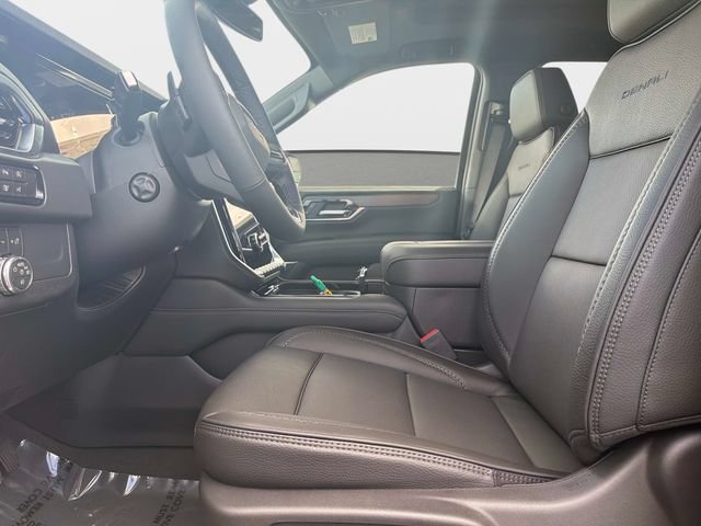 New 2026 GMC Yukon XL Denali w/ Sun & Power Step Package AWD/4WD image 17