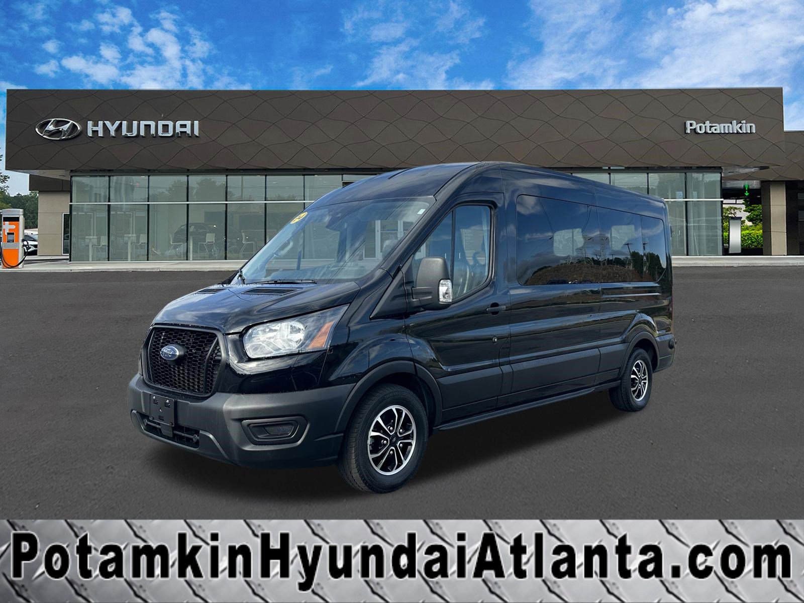 Used 2024 Ford Transit 350 XL image 1