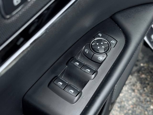 Used 2022 Lincoln Nautilus Reserve AWD/4WD image 17