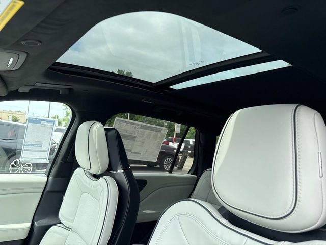 New 2025 Lincoln Aviator Black Label w/ Black Label Special Edition image 26