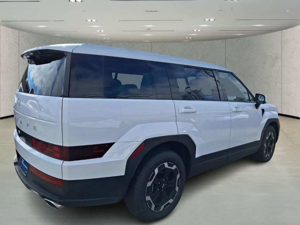 Used 2024 Hyundai Santa Fe SE image 5