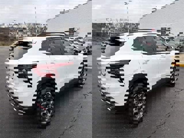 New 2026 Chevrolet Trax LT w/ Driver Confidence Package image 4