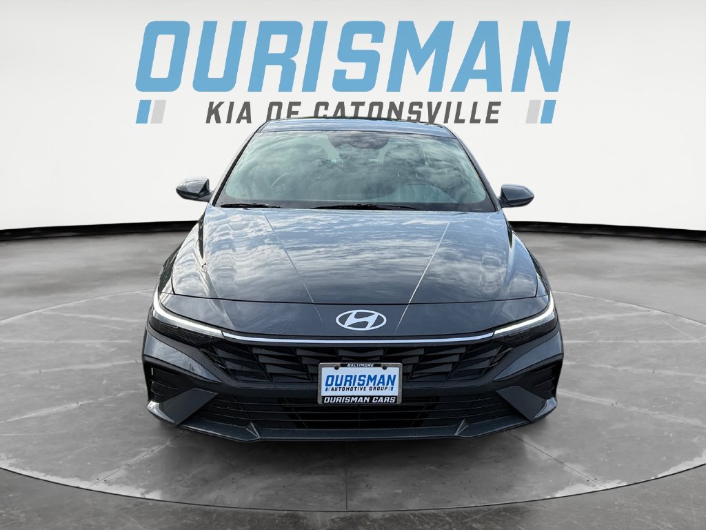 Used 2026 Hyundai Elantra SE FWD image 8