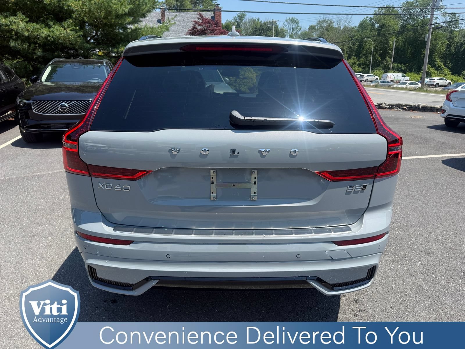 New 2026 Volvo XC60 B5 Plus w/ Protection Package Premier AWD/4WD image 7