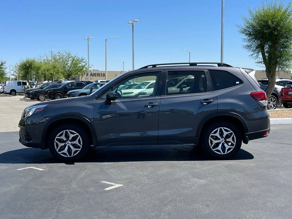 Used 2024 Subaru Forester Premium AWD/4WD image 5