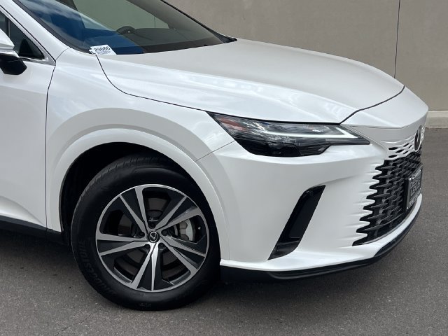 Used 2025 Lexus RX 350 Premium w/ Accessory Package FWD image 2