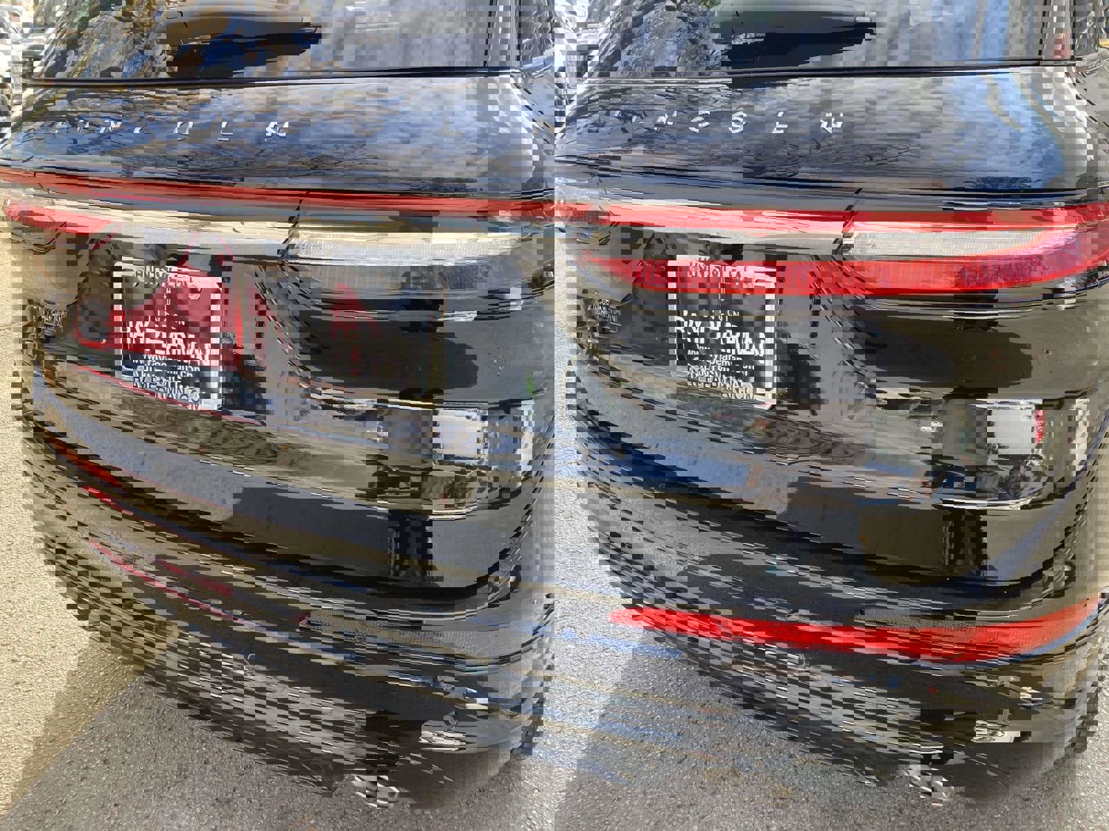 New 2026 Lincoln Corsair Reserve w/ Jet Appearance Package image 4