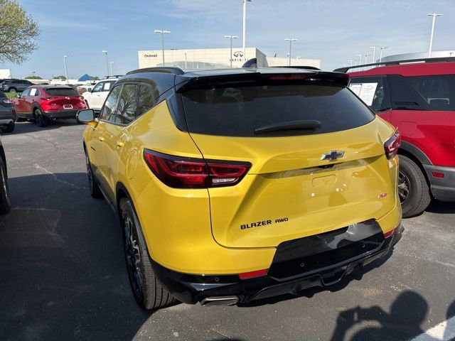 Used 2023 Chevrolet Blazer RS w/ Driver Confidence II Package image 4