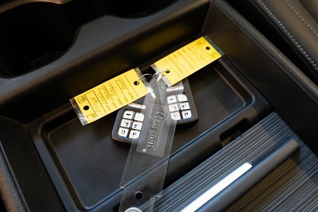 Used 2024 Honda Odyssey EX-L image 27