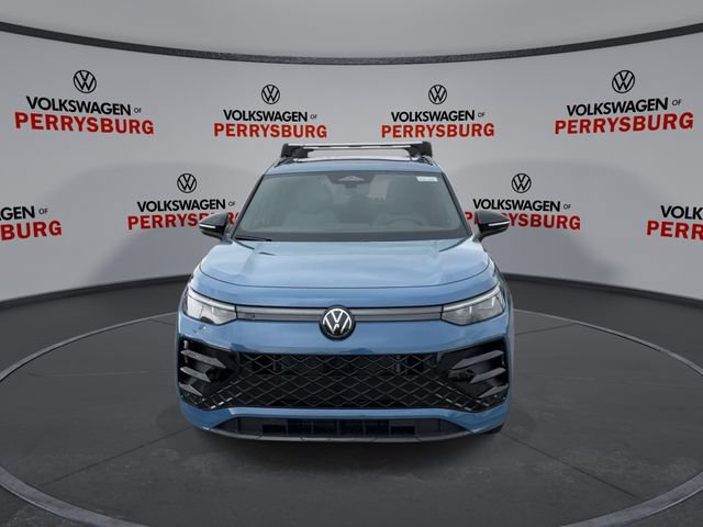 New 2026 Volkswagen Tiguan SE R-Line FWD image 3