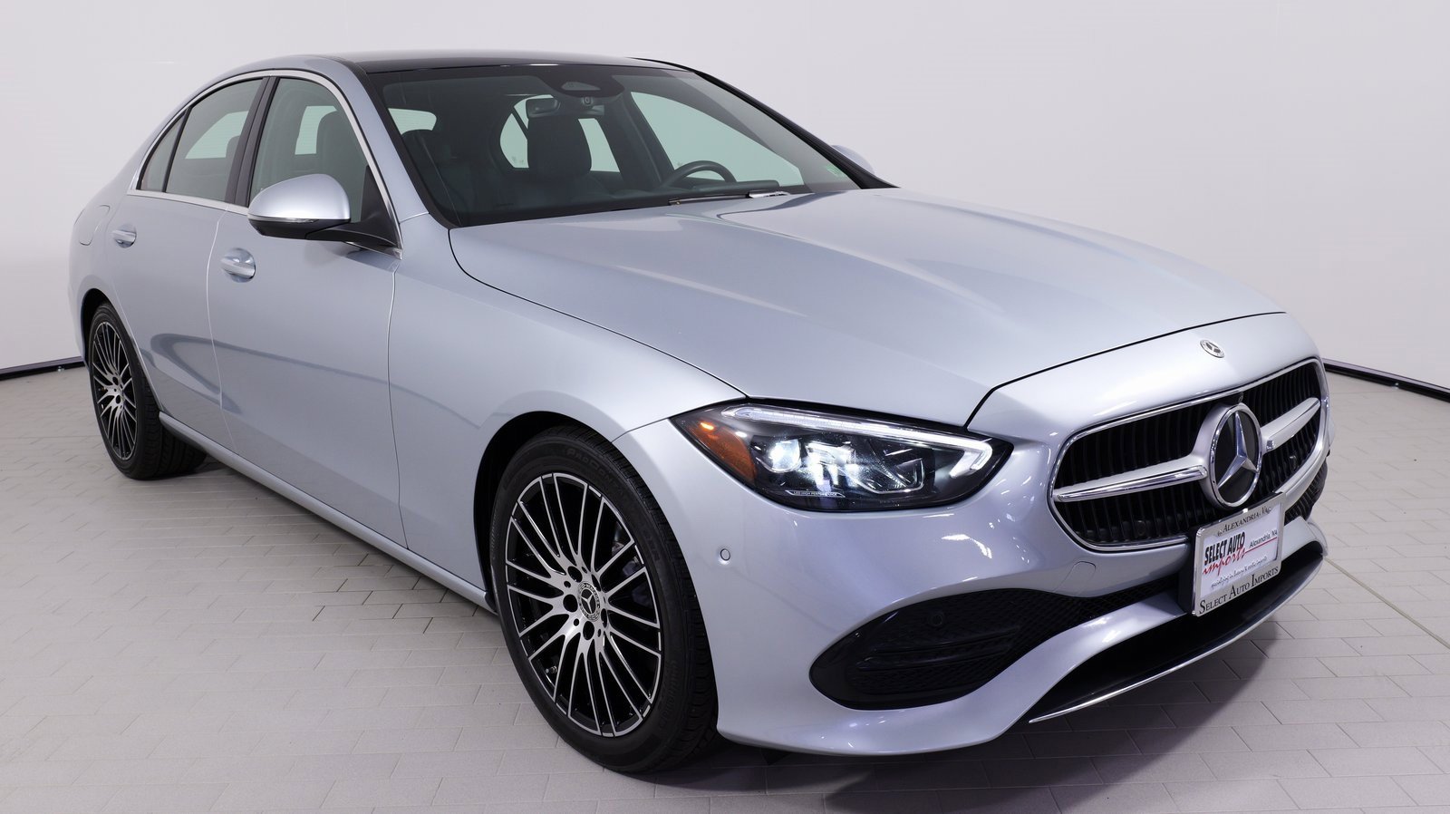 Used 2023 Mercedes-Benz C 300 4MATIC Sedan image 10