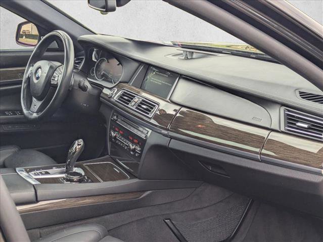 Used 2014 BMW ALPINA B7 image 26