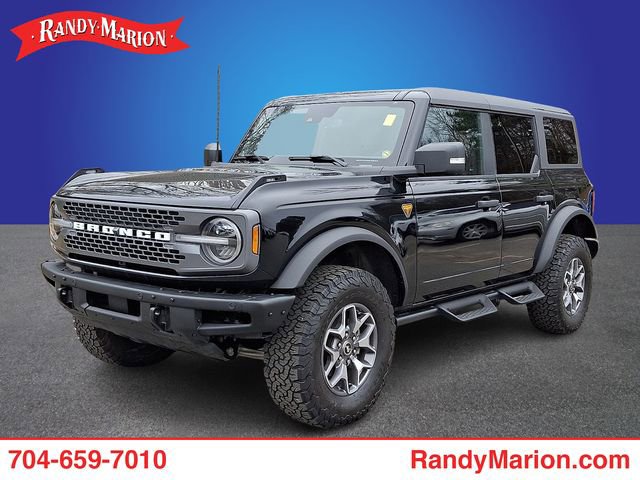 Used 2024 Ford Bronco Badlands image 1