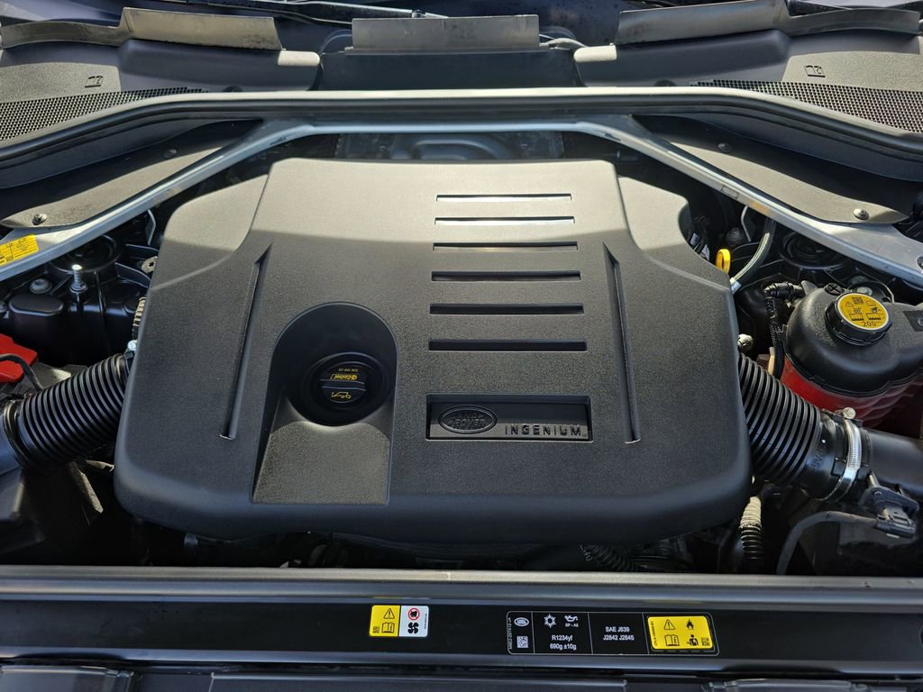 Used 2023 Land Rover Range Rover SE image 32
