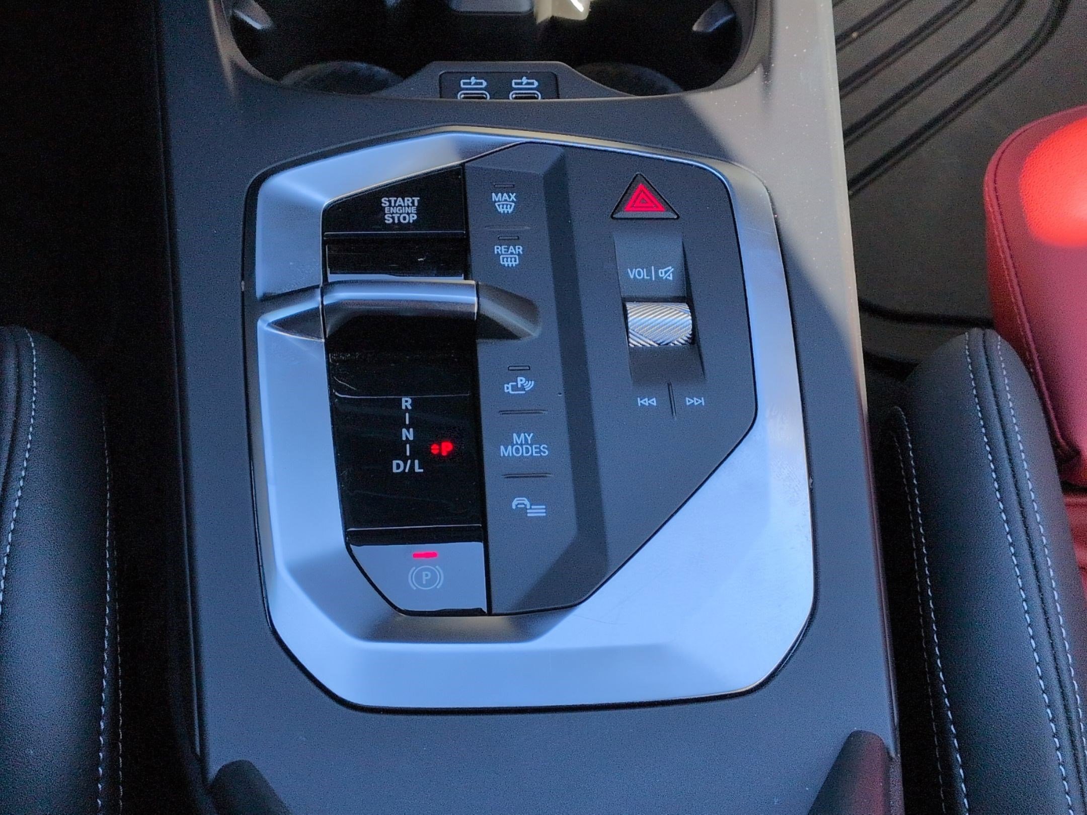 Used 2026 BMW 228i w/ Technology Package image 25