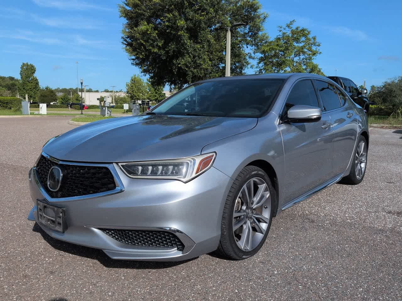 Used 2019 Acura TLX w/ Technology Package FWD image 2