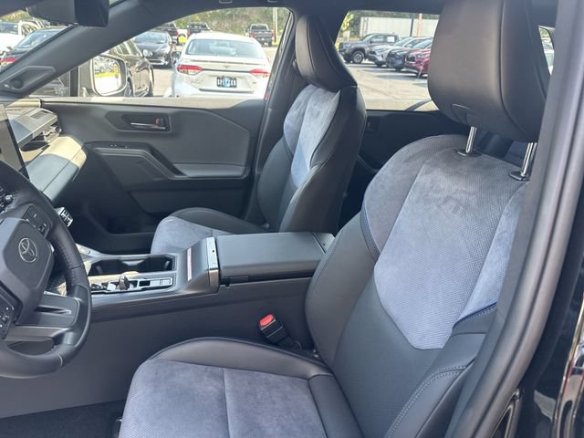 New 2026 Toyota RAV4 XSE w/ Panoramic Sun Roof Package AWD/4WD image 16