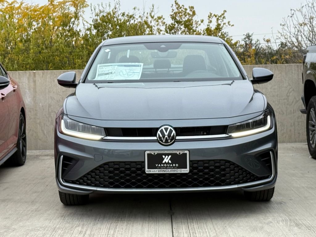 New 2026 Volkswagen Jetta SE image 4