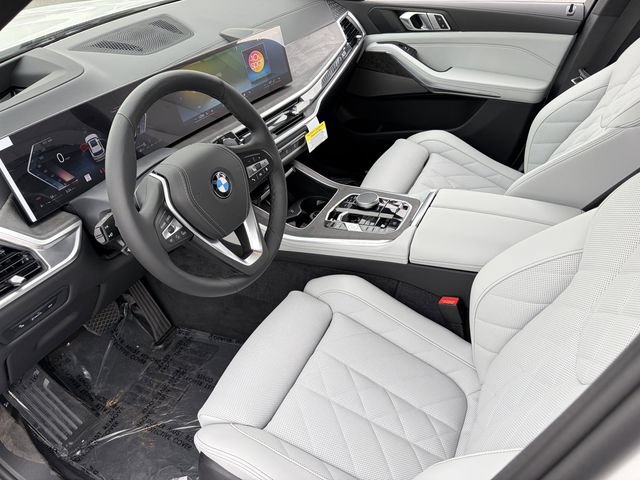 Used 2026 BMW X5 xDrive40i AWD/4WD image 18