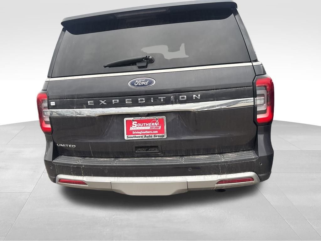 Used 2024 Ford Expedition Limited image 14