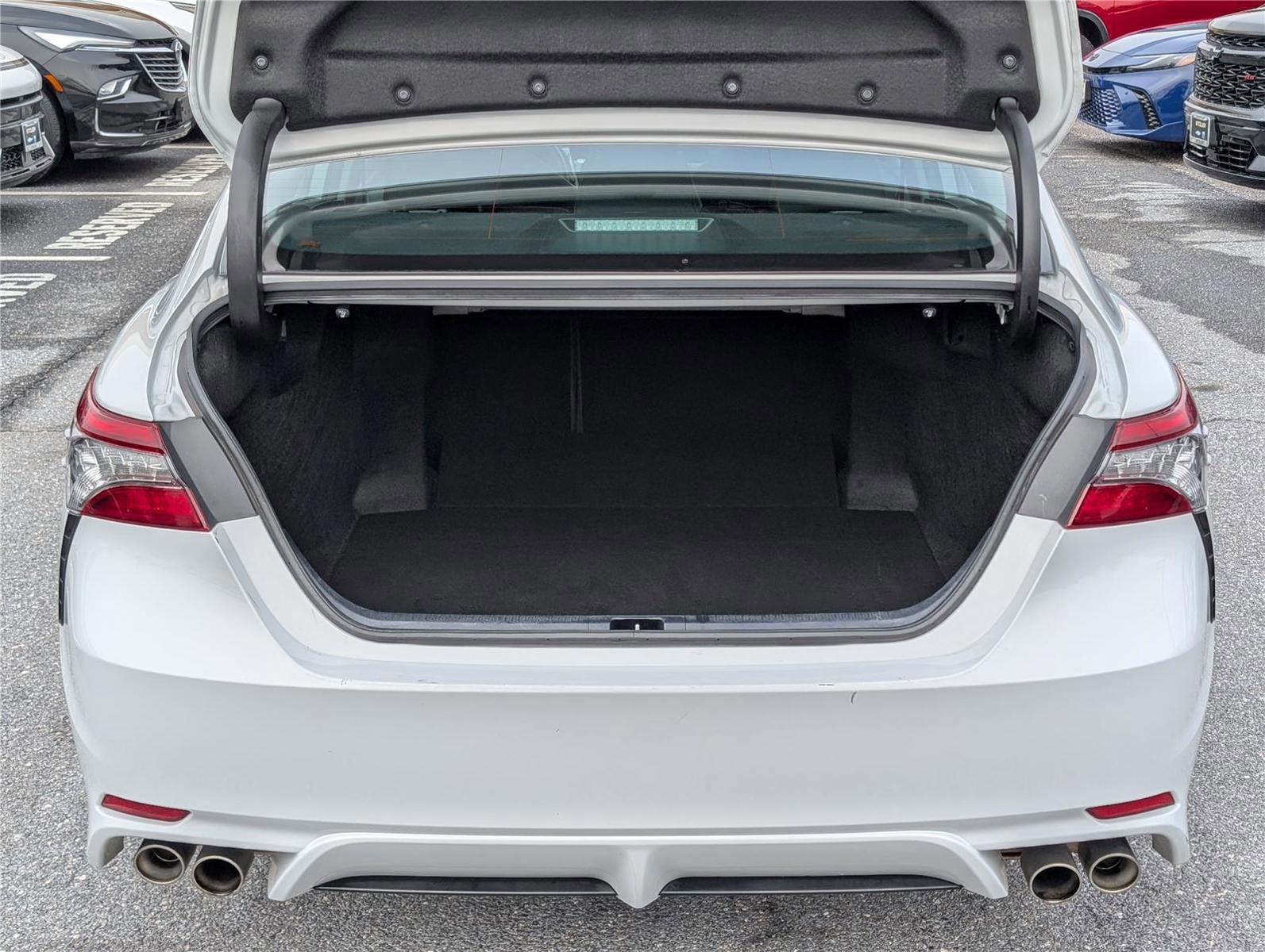 Used 2023 Toyota Camry XSE image 14