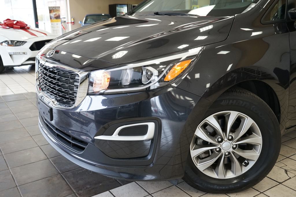 Used 2021 Kia Sedona LX image 22