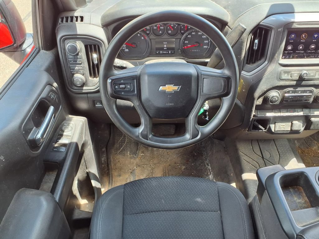 Used 2020 Chevrolet Silverado 1500 Custom w/ Custom Value Package AWD/4WD image 10