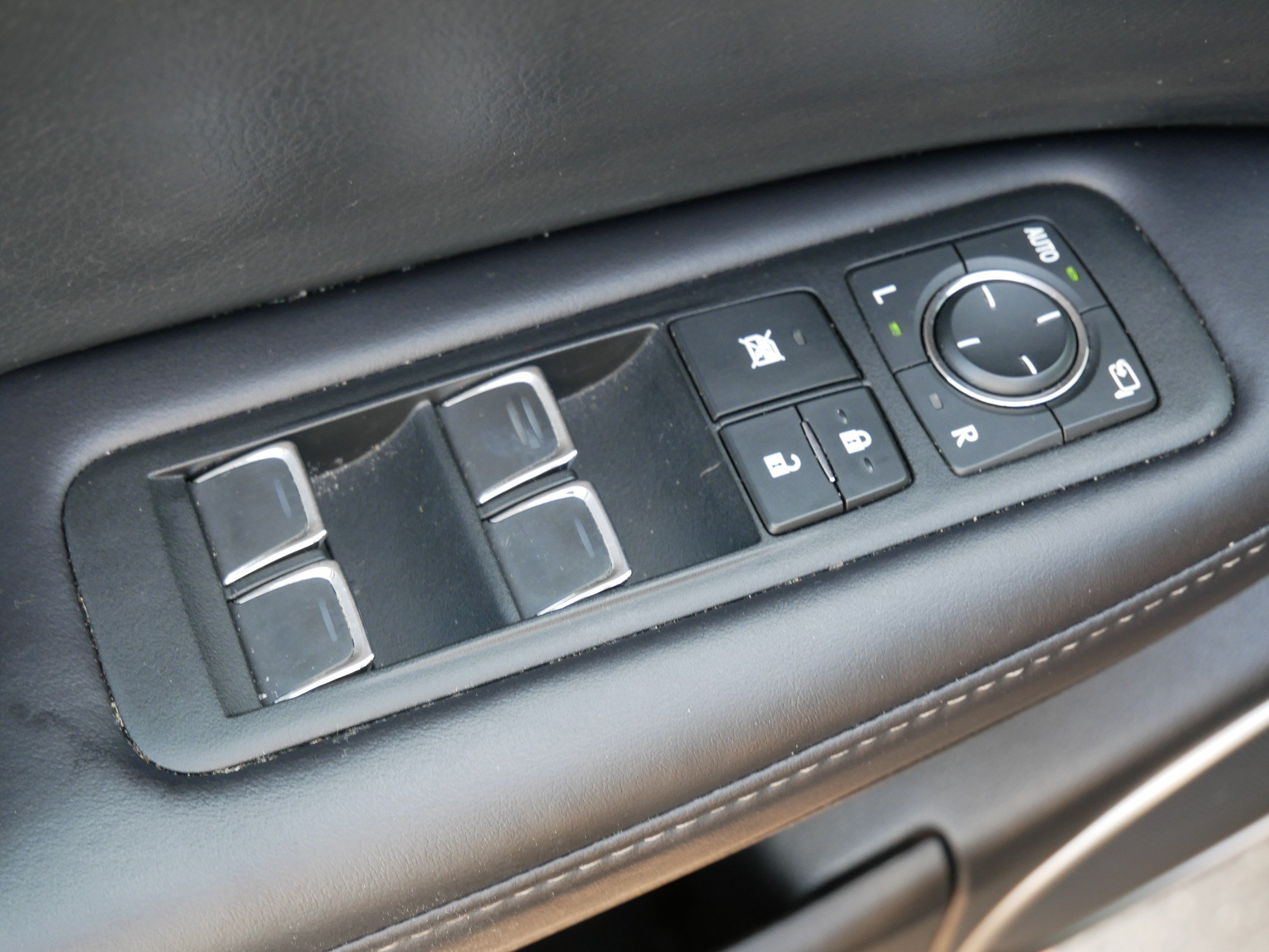 Used 2020 Lexus RX 350 AWD w/ Premium Package image 19