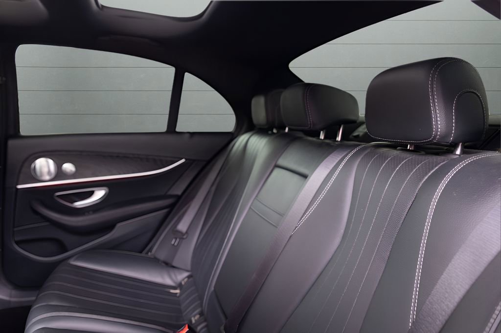 Used 2020 Mercedes-Benz E 350 Sedan image 60