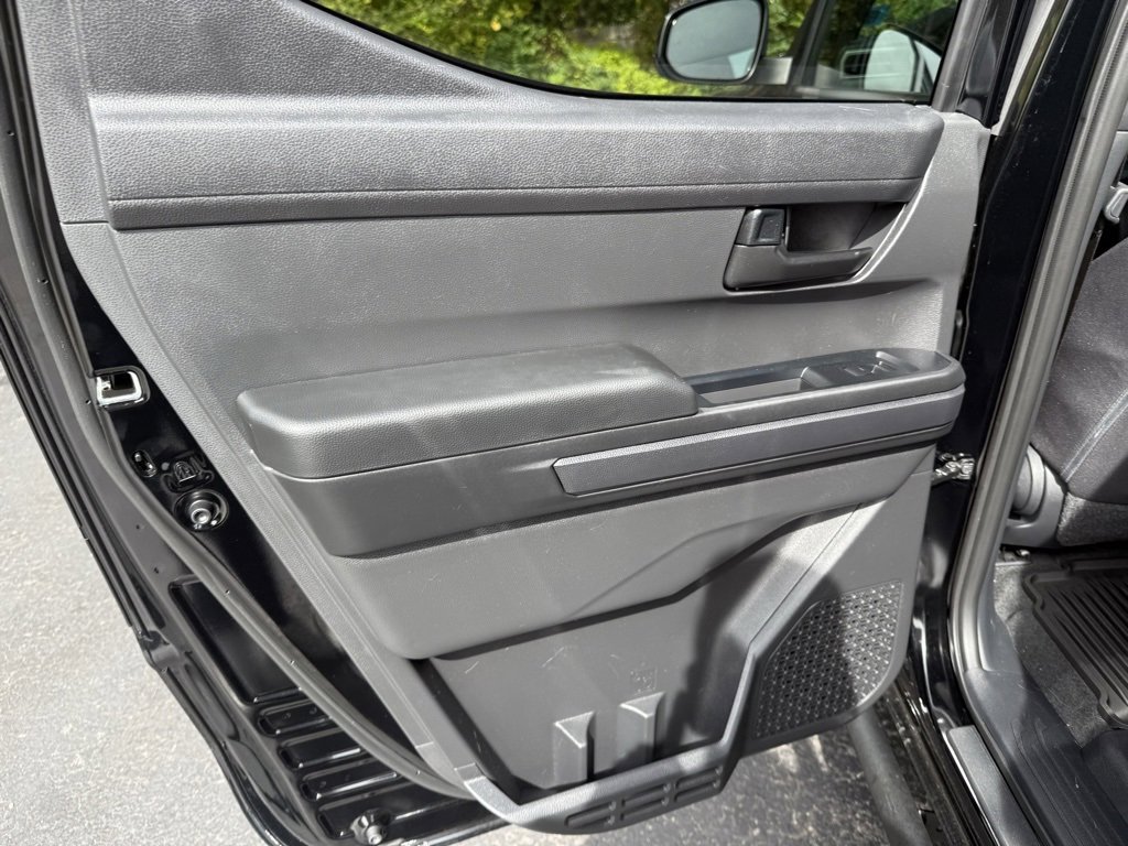 Certified 2025 Toyota Tacoma SR5 image 12