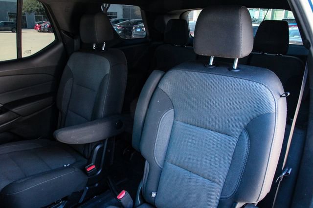 Used 2023 Chevrolet Traverse LT image 41