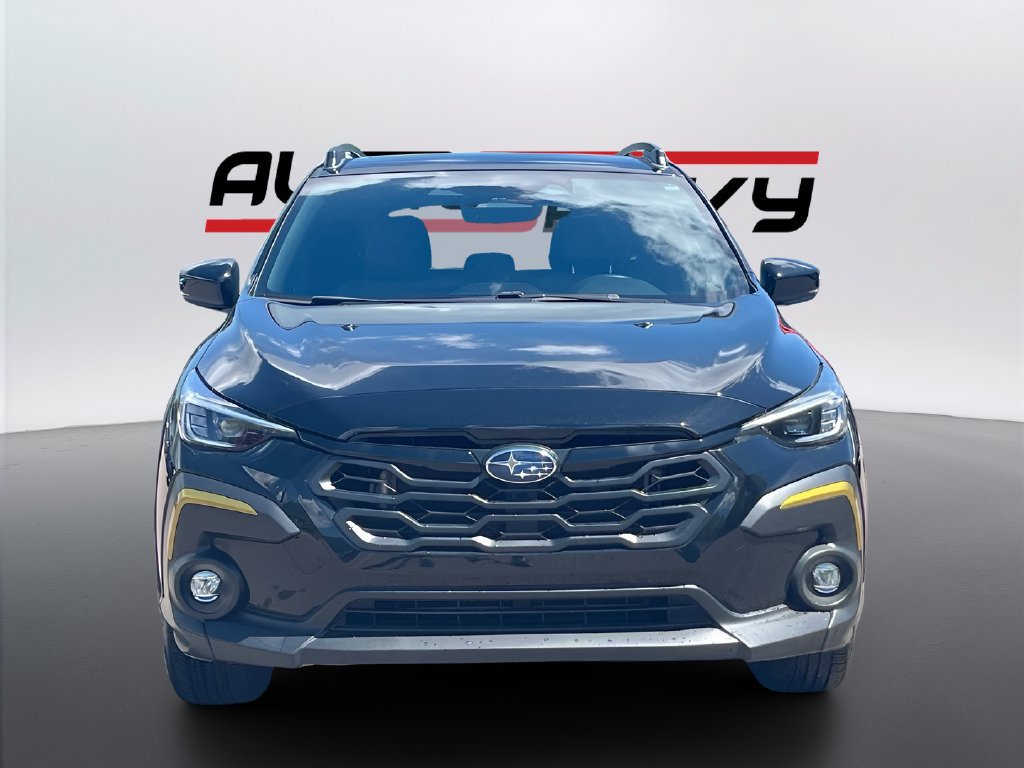 Used 2025 Subaru Crosstrek 2.5i Sport AWD/4WD image 2