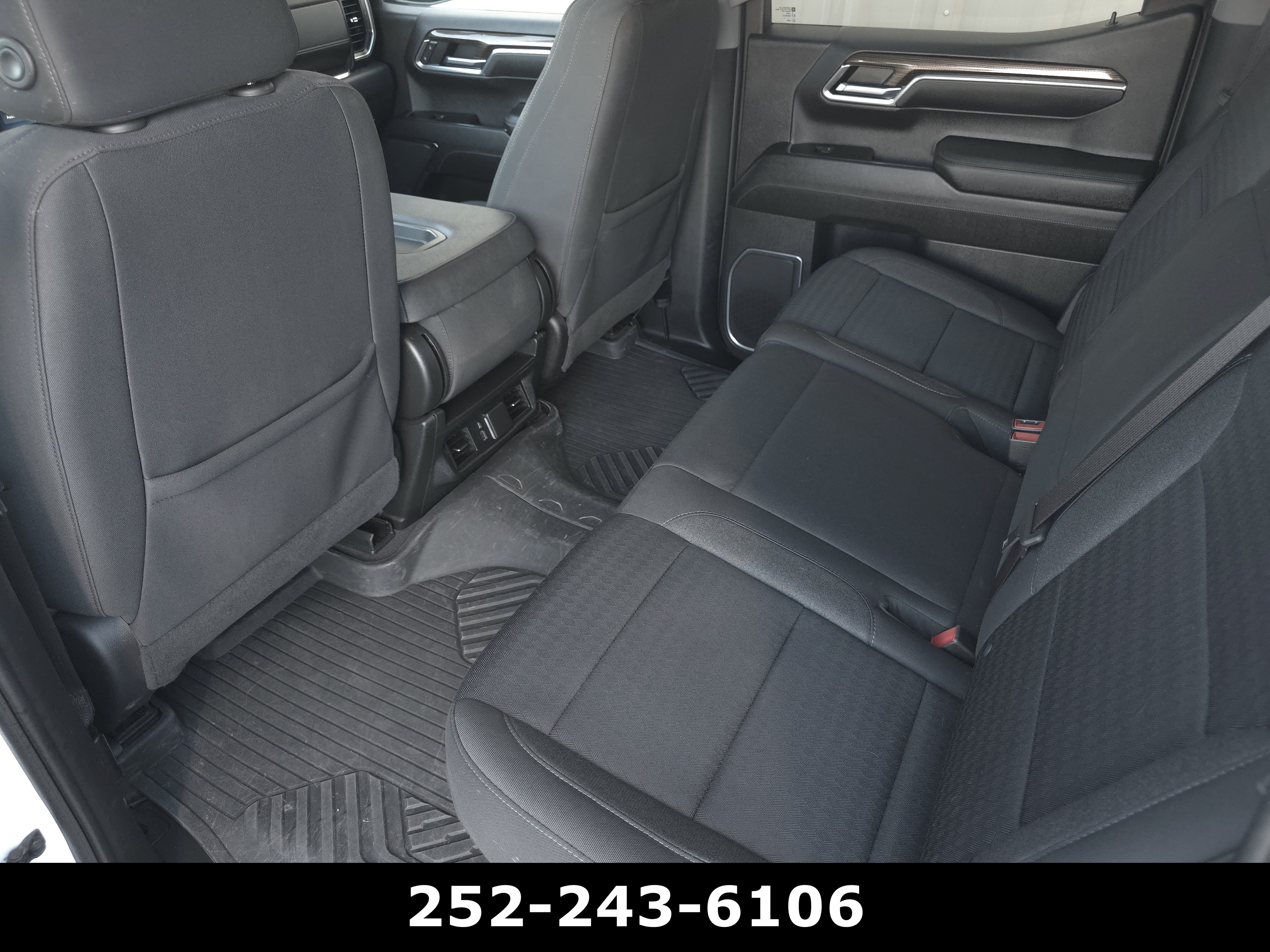 Used 2023 Chevrolet Silverado 1500 LT AWD/4WD image 29