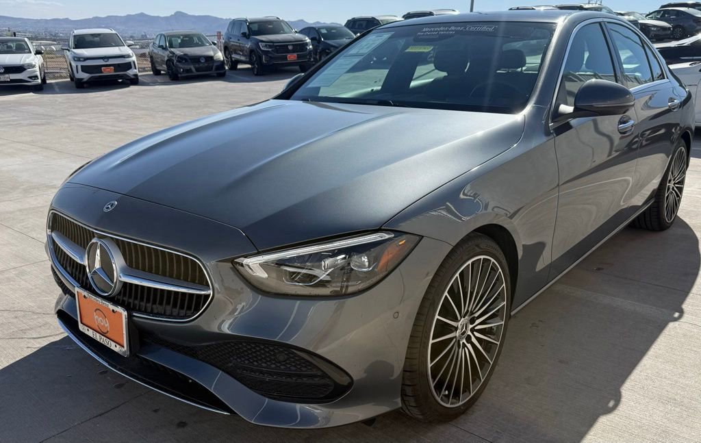 Used 2025 Mercedes-Benz C 300 Sedan image 3