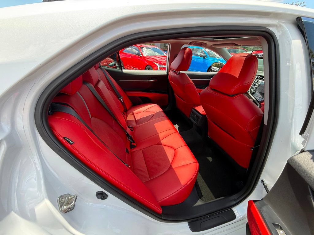 Used 2020 Toyota Camry XSE FWD image 27