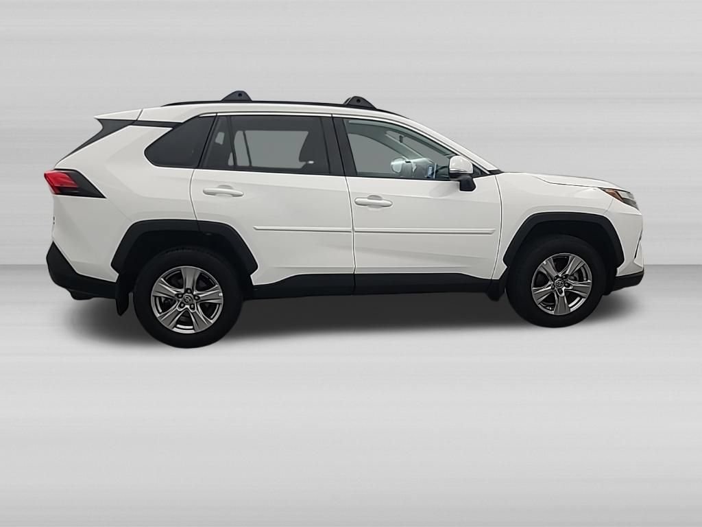 Used 2023 Toyota RAV4 XLE AWD/4WD video 3