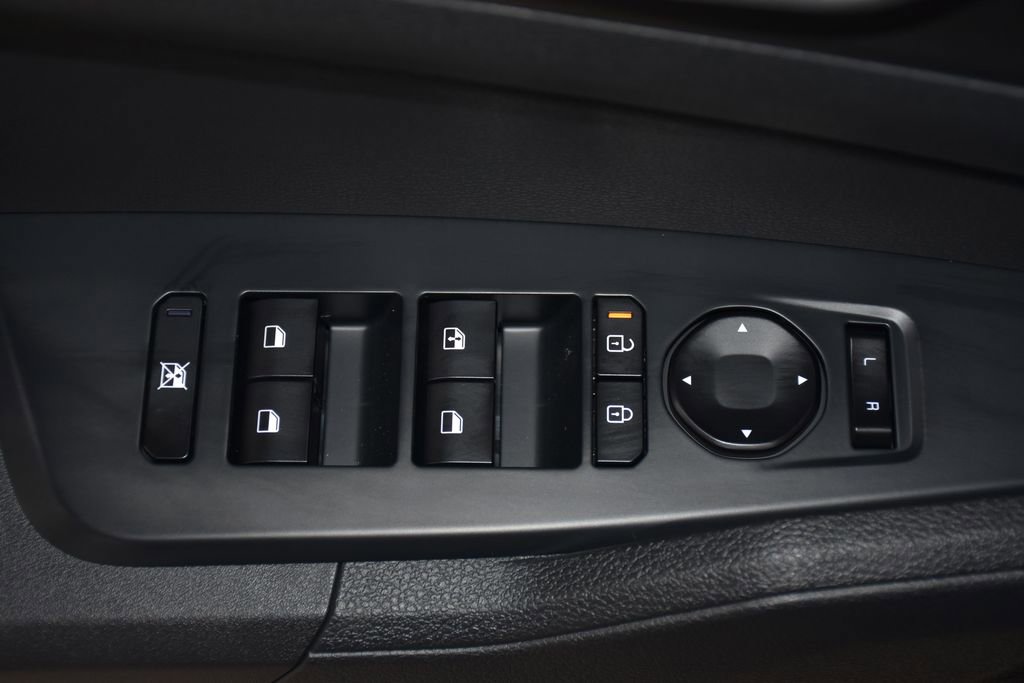 New 2026 Kia Sportage LX image 23