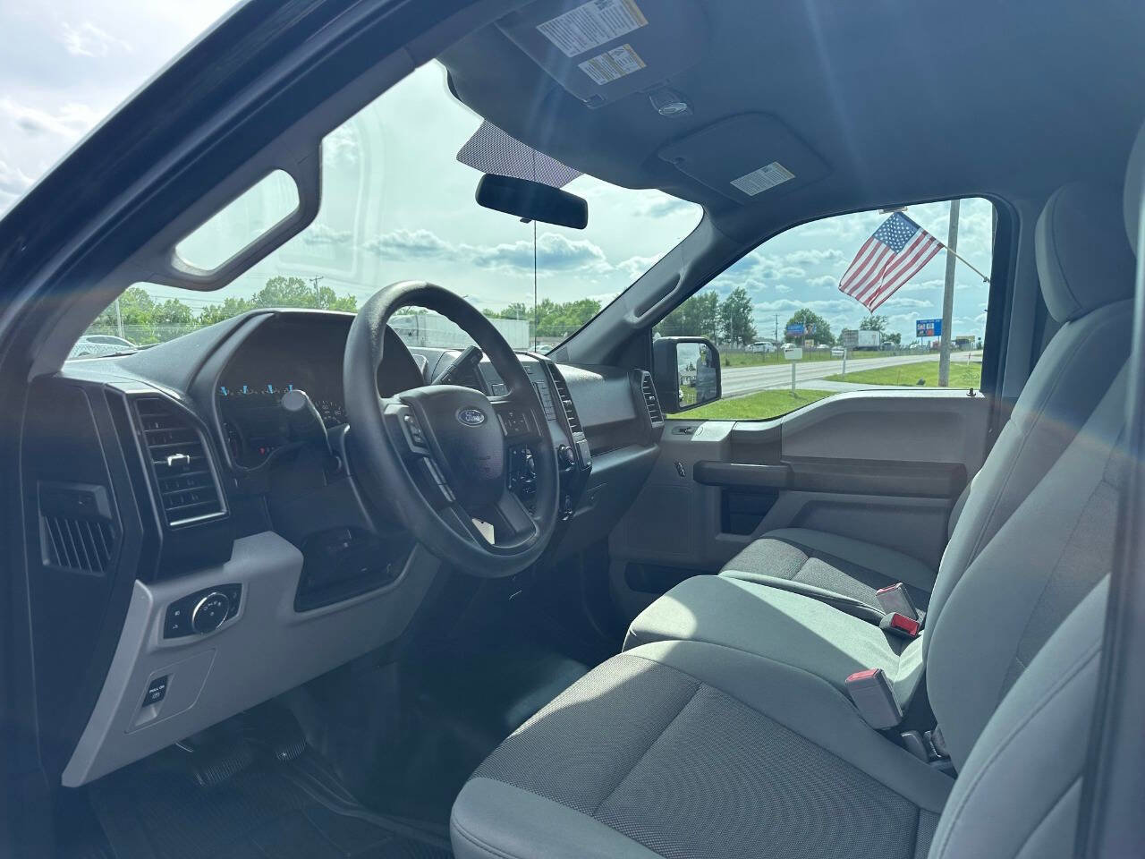 Used 2018 Ford F150 XL w/ Equipment Group 101A Mid RWD image 9