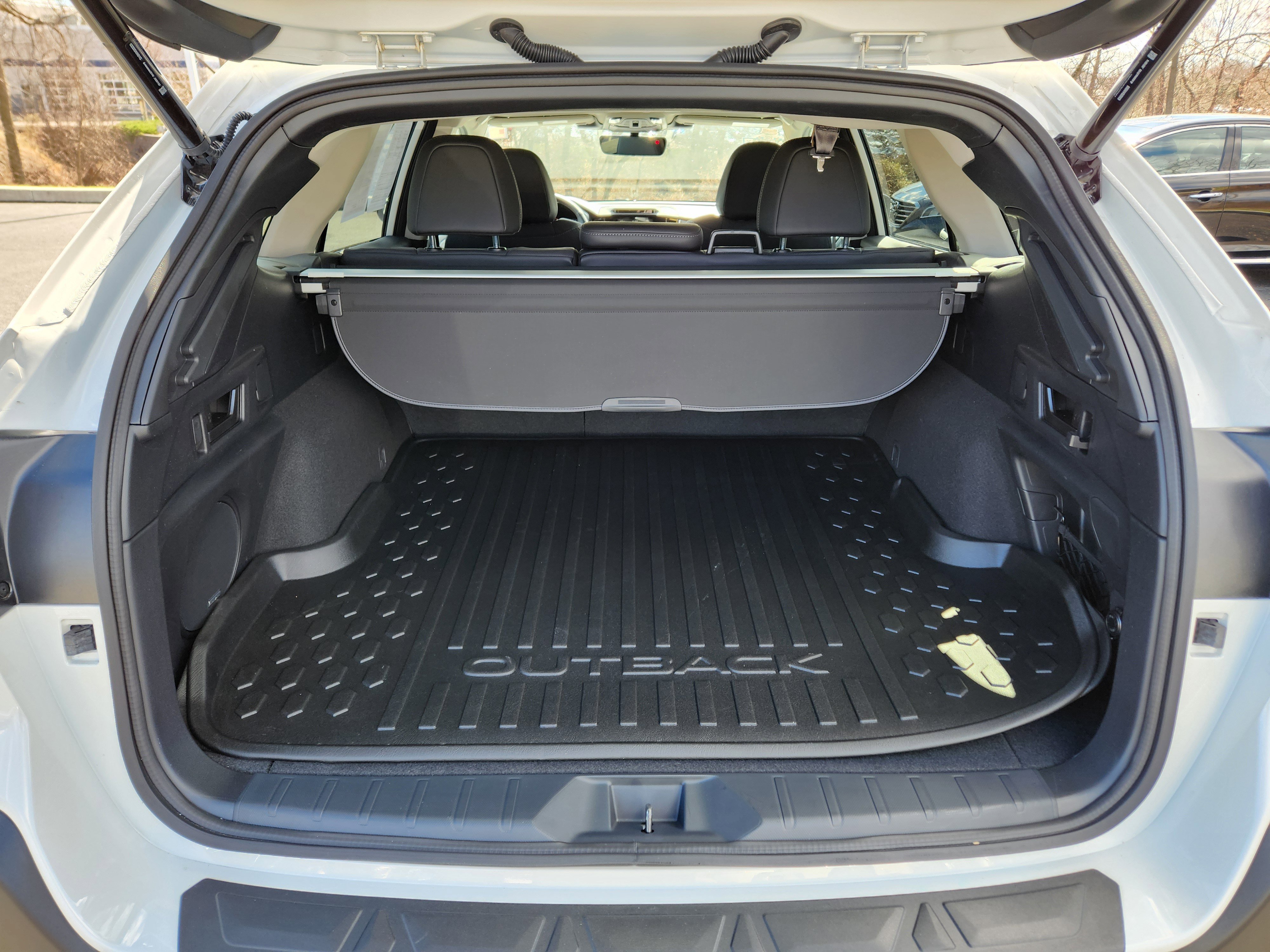 Certified 2025 Subaru Outback Limited image 8