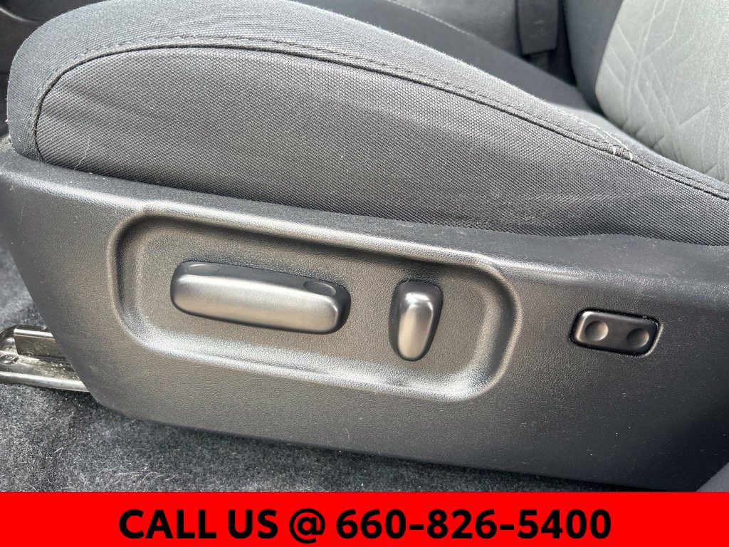Used 2020 Toyota Tacoma TRD Sport w/ Technology Package AWD/4WD image 14