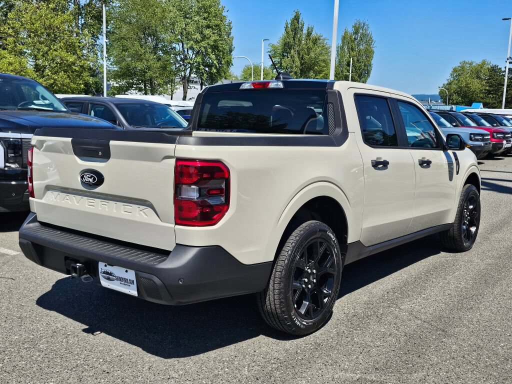 Used 2025 Ford Maverick XLT w/ XLT Luxury Package AWD/4WD image 5