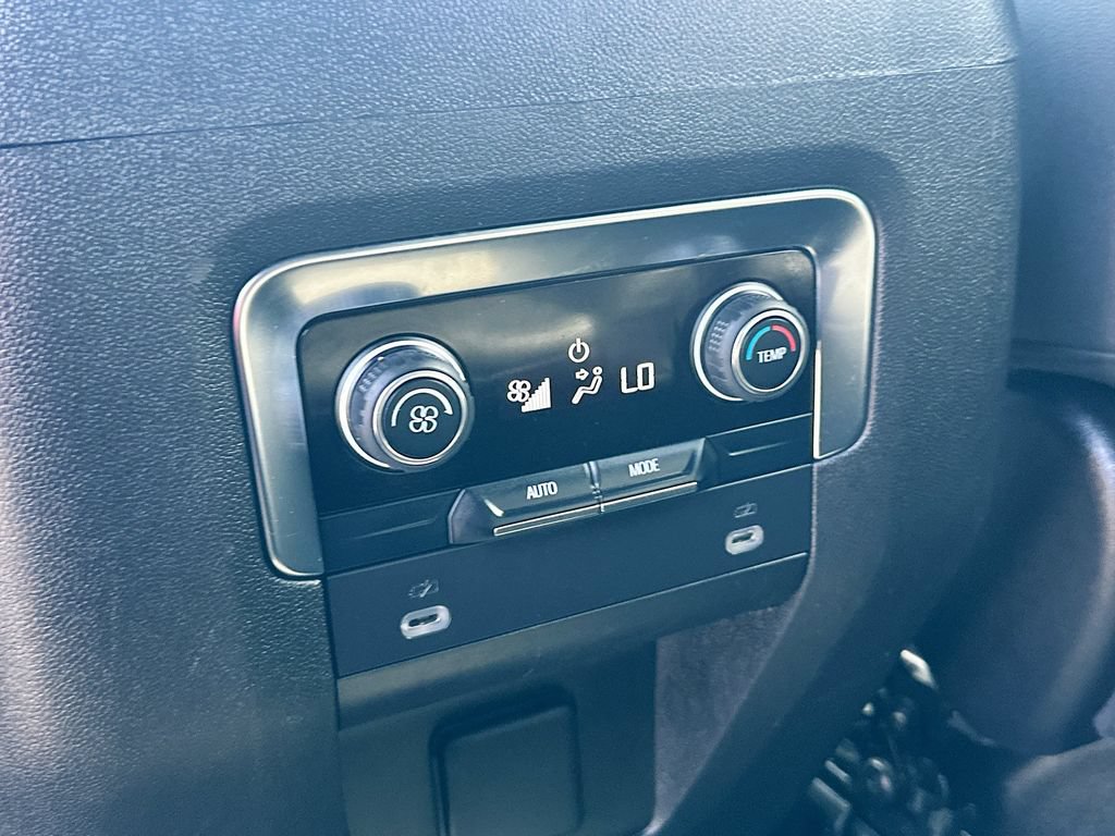 Certified 2024 Chevrolet Suburban LT AWD/4WD image 25