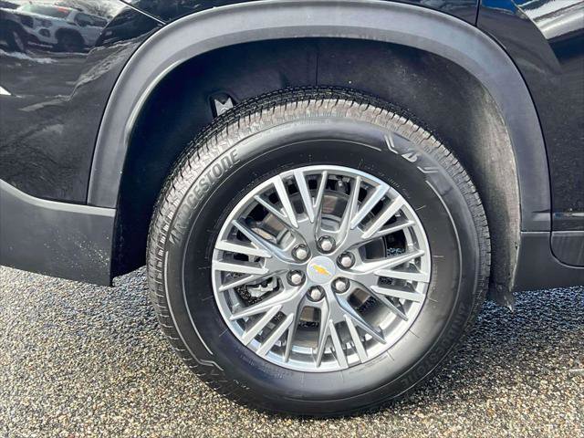 Used 2026 Chevrolet Traverse LT image 9