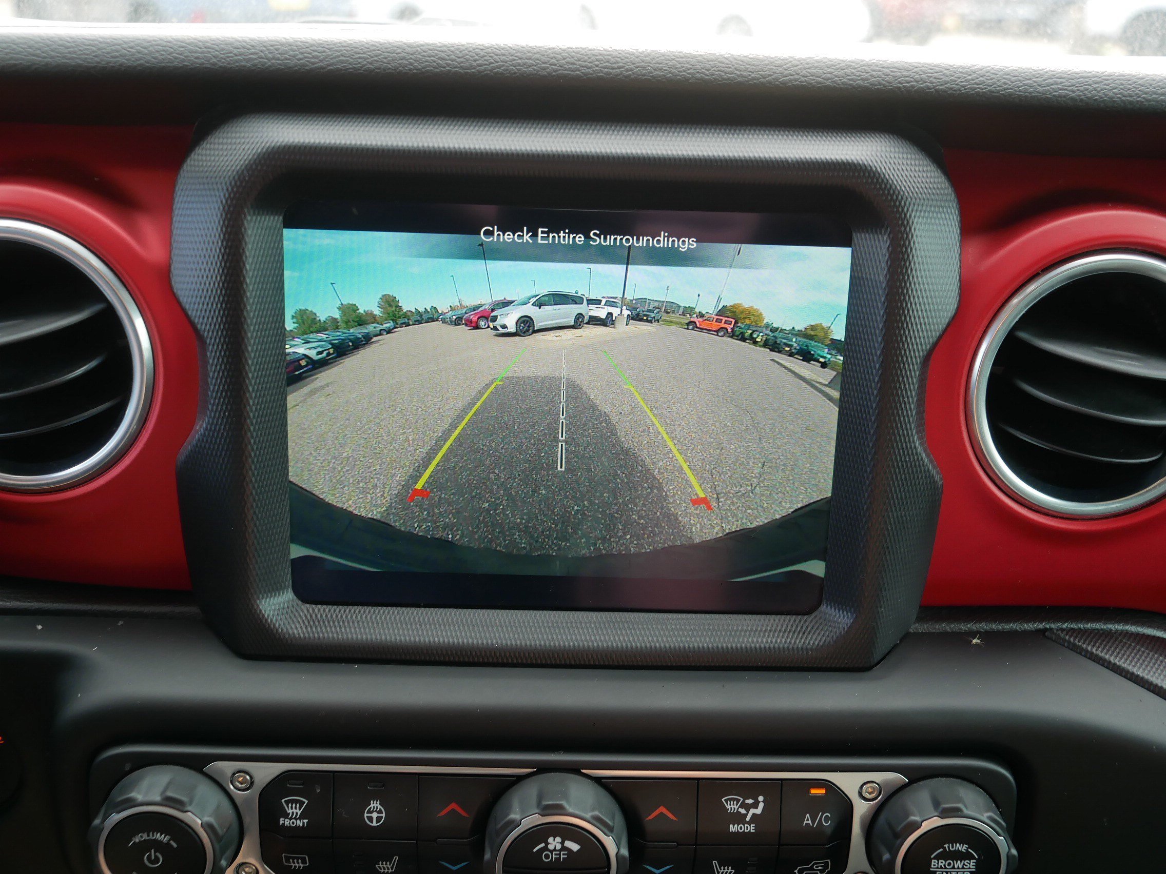Used 2021 Jeep Wrangler Unlimited Rubicon AWD/4WD image 27