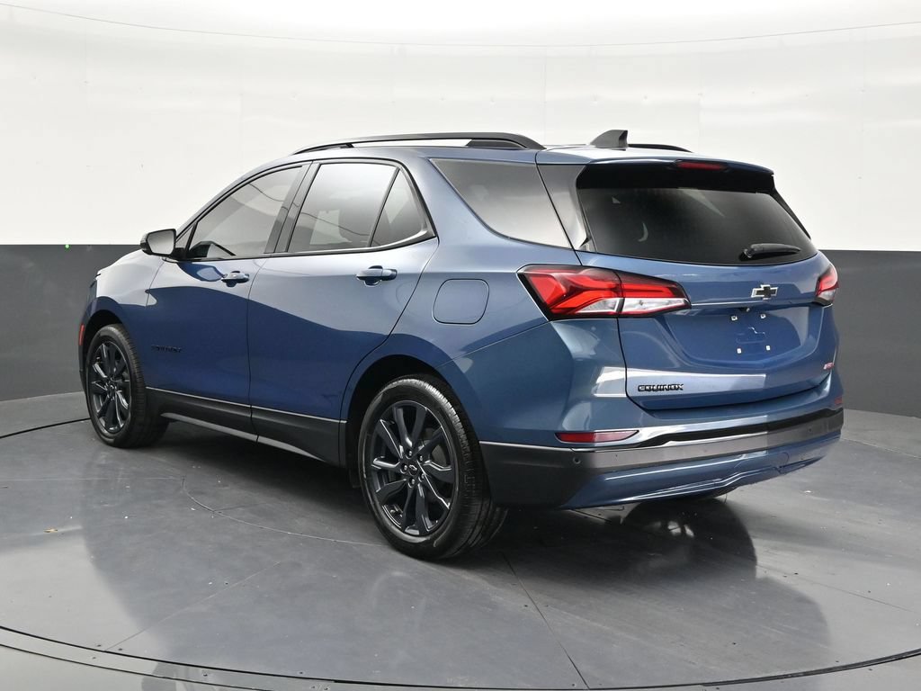 Used 2024 Chevrolet Equinox RS w/ RS Leather Package FWD image 3